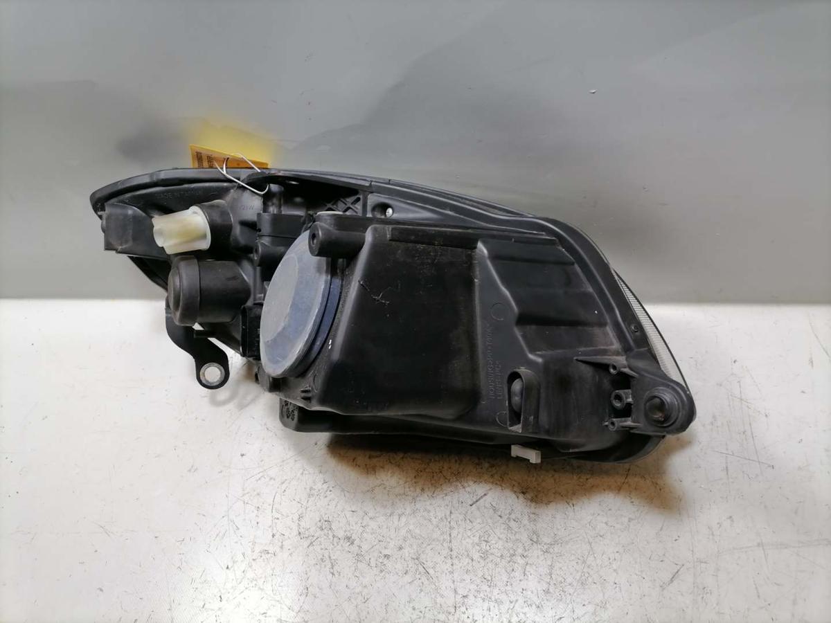 Skoda Fabia 2 original Scheinwerfer vorn links Halogen H4 Bj.2009